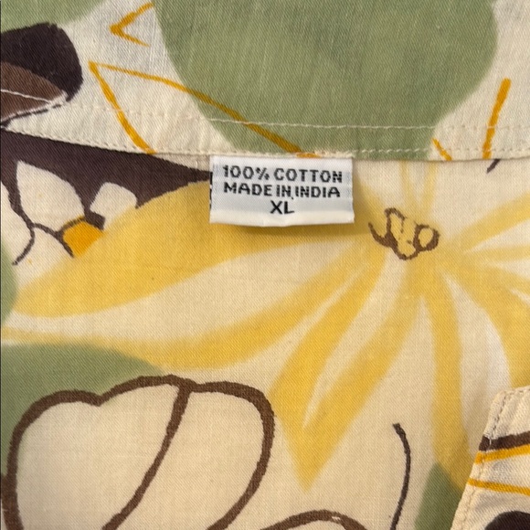 Floral Print Women's Top - Picture 2 of 3